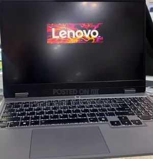 New Laptop Lenovo LOQ 15IRH8 16GB AMD Ryzen 5 SSD 512GB