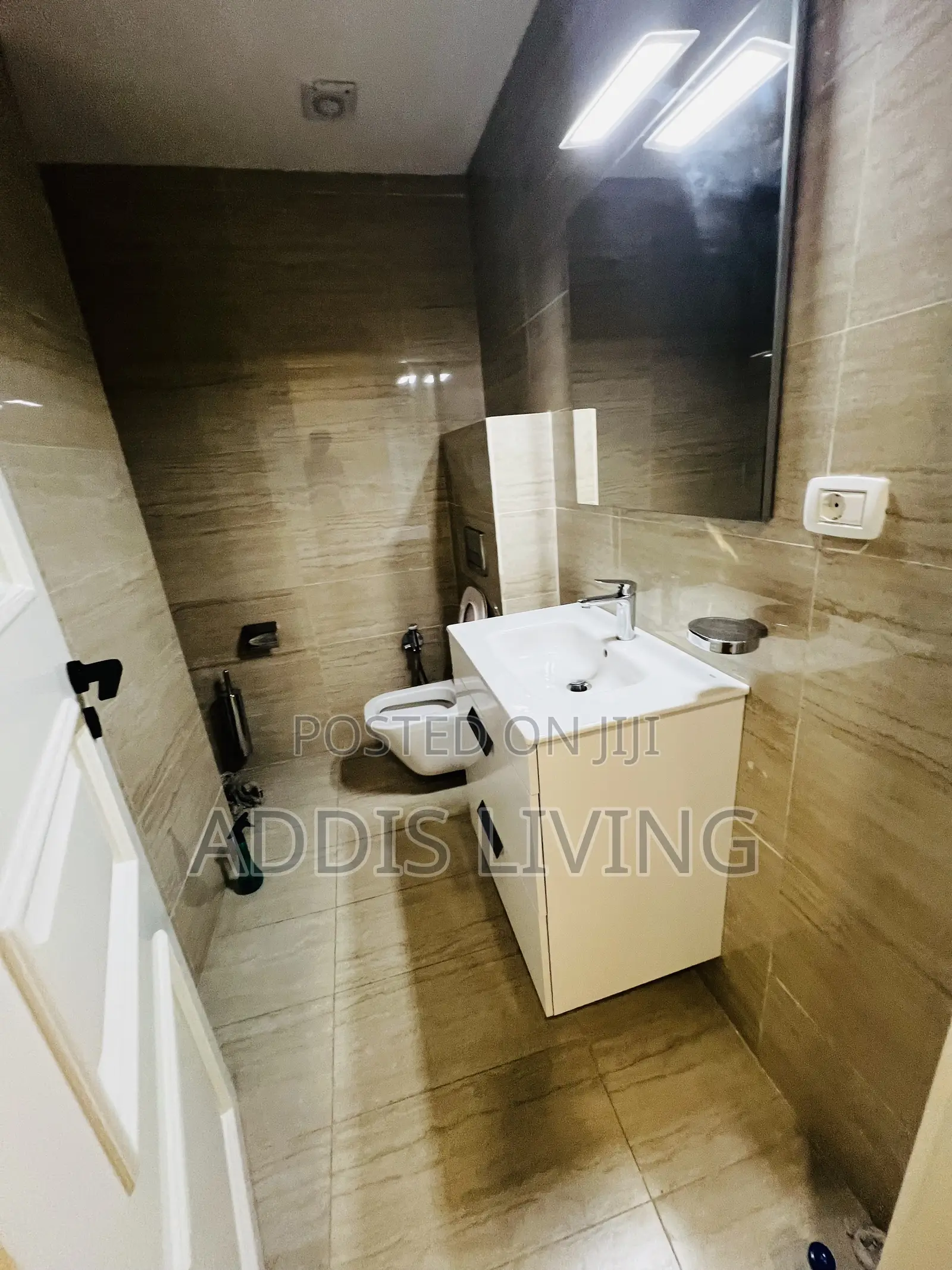 Furnished 2bdrm Apartment in Bole for rent