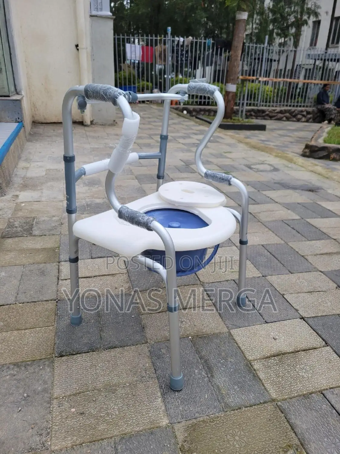 Walker, Commode Chair, toilet祭祭Comfortable Potty Chair Bedside