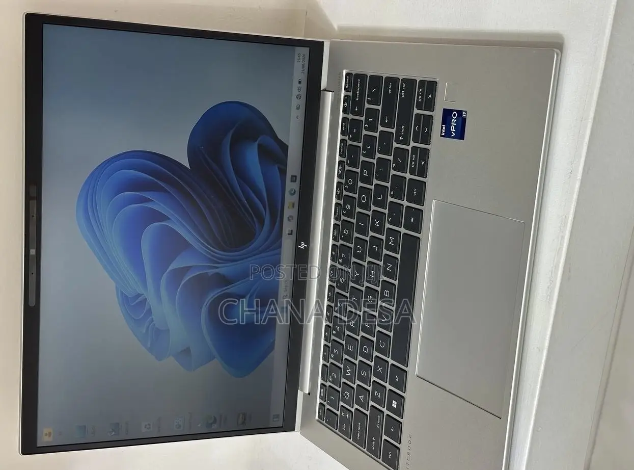 New Laptop HP EliteBook 840 10 16GB Intel Core i7 SSD 512GB