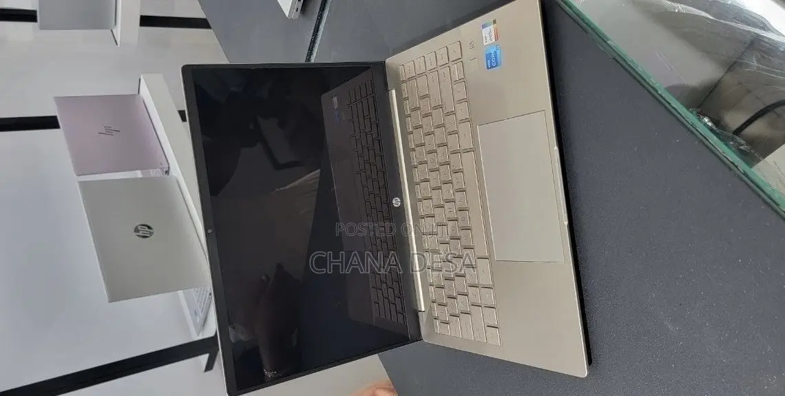 New Laptop HP 16GB Intel Core i5 SSD 512GB