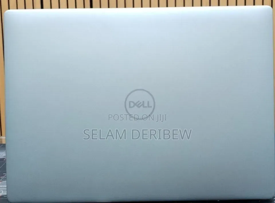 New Laptop Dell Inspiron 14 16GB Intel Core Ultra 7 SSD 1T