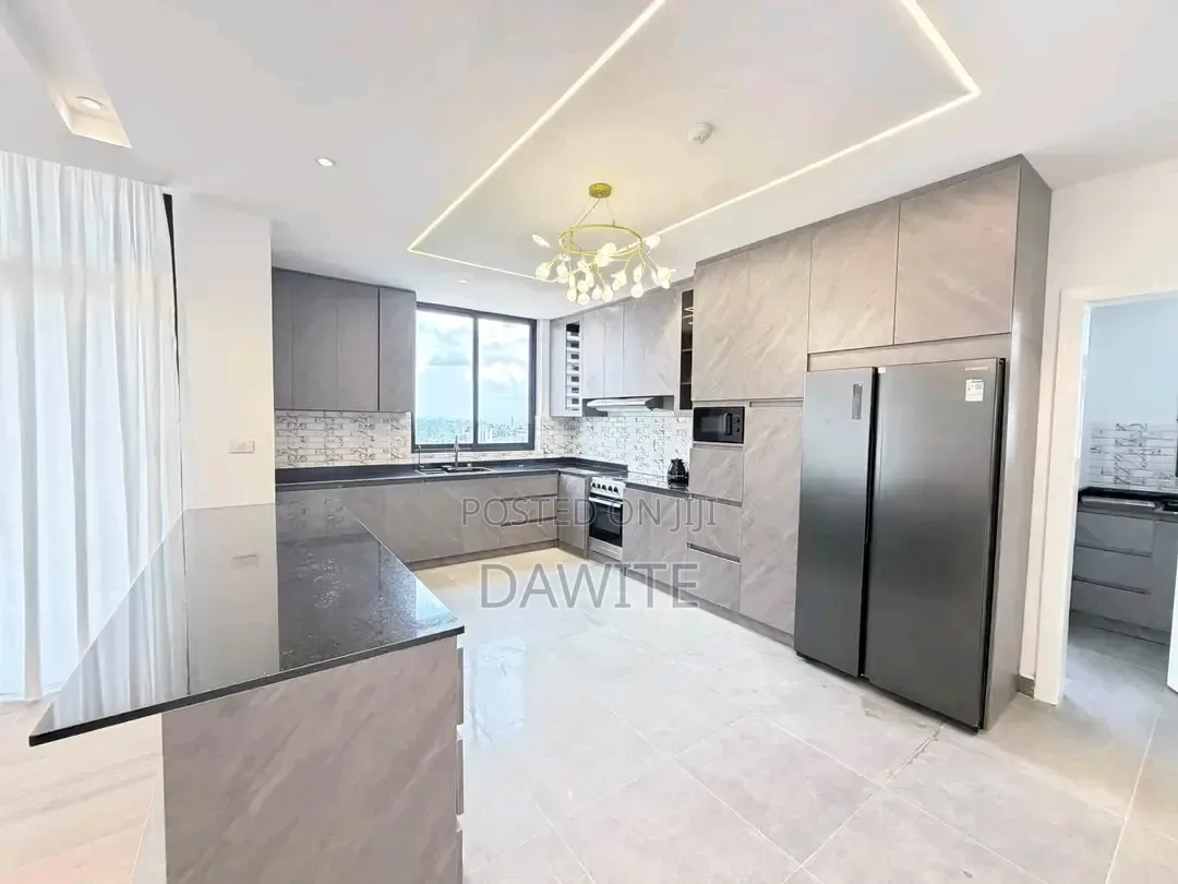Furnished 3bdrm Apartment in የግል, Bole for sale