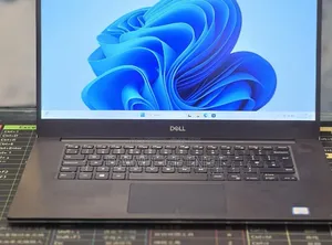 New Laptop Dell XPS 15 16GB Intel Core i5 SSD 512GB