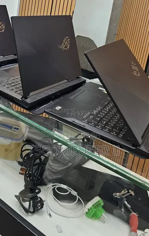 New Laptop Asus ROG Strix G15 16GB Intel Core i7 SSD 512GB