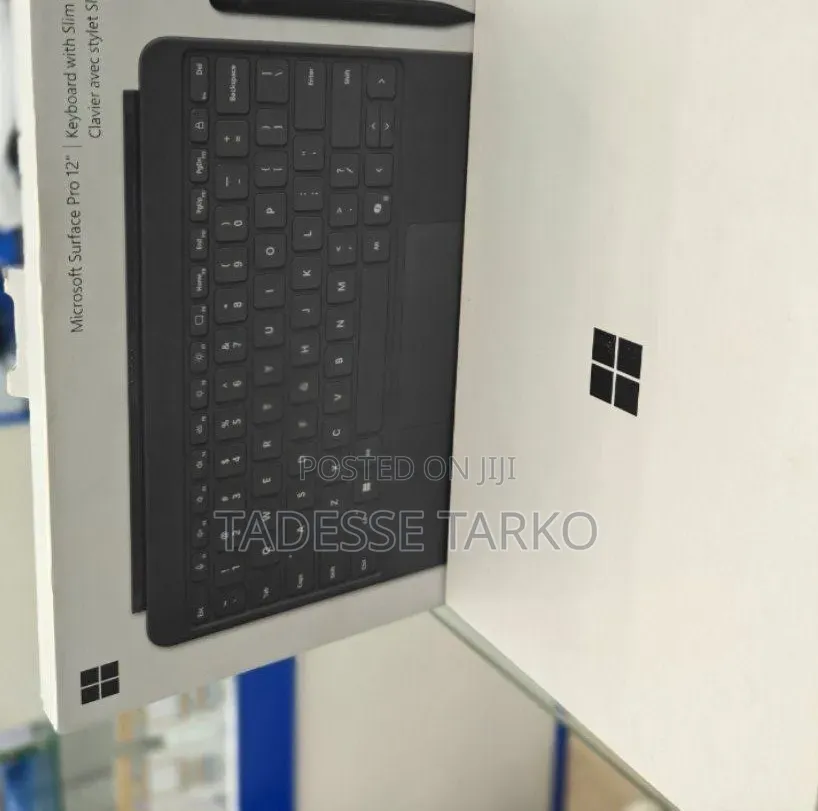 New Microsoft Surface Pro 16GB Qualcomm Snapdragon X Plus SSD 512GB