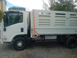 Obama Isuzu
