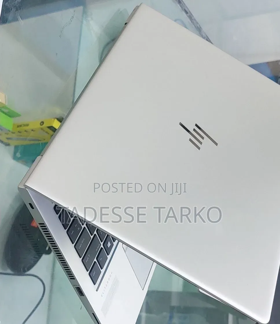 New Laptop HP EliteBook 830 G5 8GB Intel Core i5 SSD 512GB