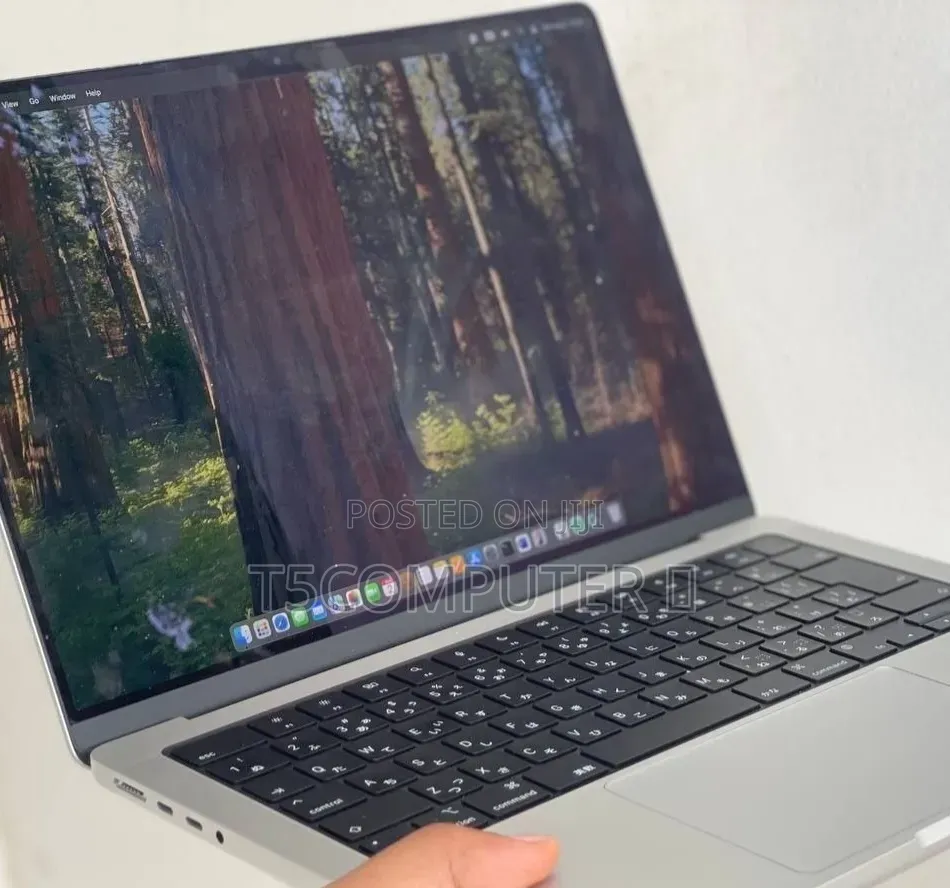 New Laptop Apple MacBook Pro 2024 M4 Pro 16GB Apple M4 Pro SSD 512GB