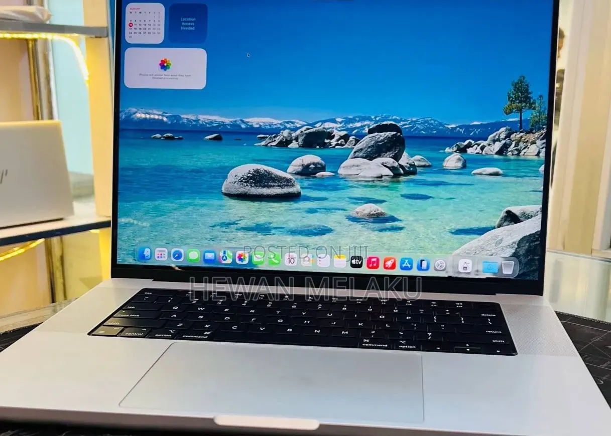New Laptop Apple MacBook Pro 2021 M1 Max 32GB Apple M1 Max SSD 1T