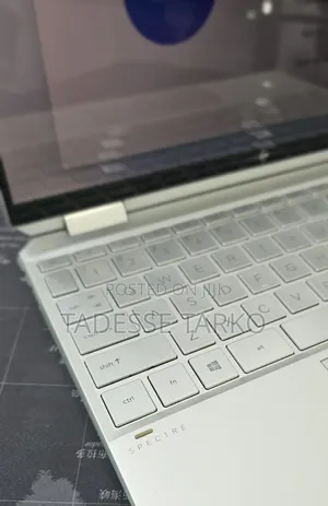 New Laptop HP Spectre 13 8GB Intel Core i7 SSD 512GB