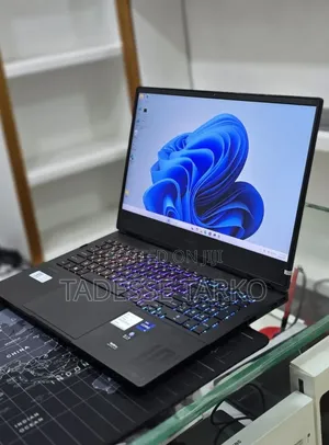 New Laptop HP Omen 16 16GB Intel Core i9 SSD 512GB