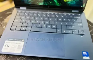 New Laptop HP OmniBook X Flip 14" 16GB Intel Core Ultra 5 SSD 512GB