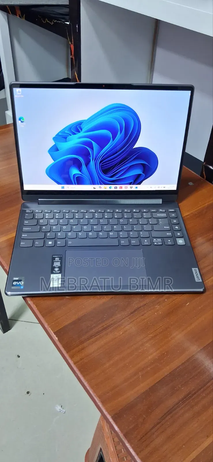 New Laptop Lenovo Yoga 9 16GB Intel Core i7 SSD 1T