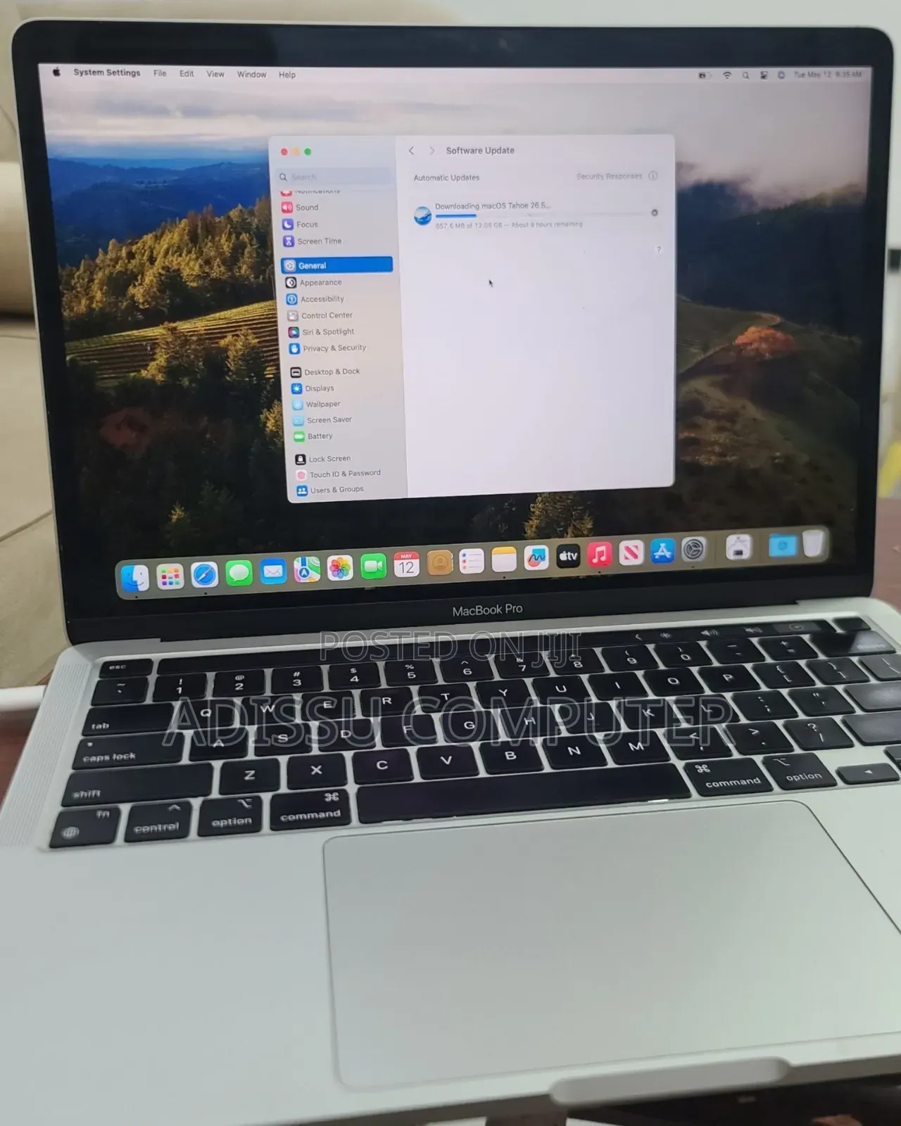 New Laptop Apple MacBook Pro 2021 M1 16GB Apple M3 Pro SSD 256GB