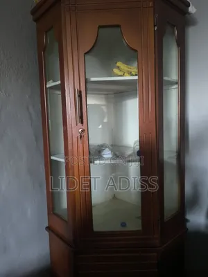 ኮርነር ብፌ/Corner Buffe