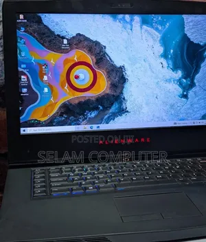 New Laptop Alienware X16 r1 16GB Intel Core i7 SSD 512GB