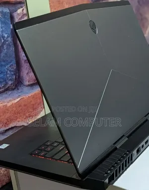 New Laptop Alienware X16 r1 16GB Intel Core i7 SSD 512GB