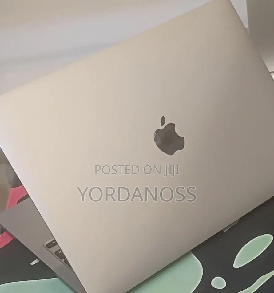 New Laptop Apple MacBook Pro 2021 M1 16GB Apple M1 SSD 512GB