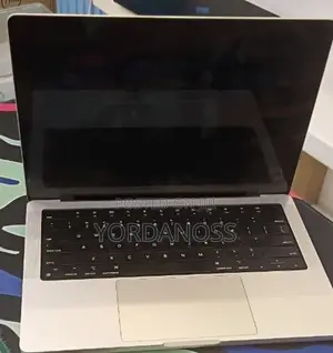 New Laptop Apple MacBook Pro 2021 M1 16GB Apple M1 SSD 512GB
