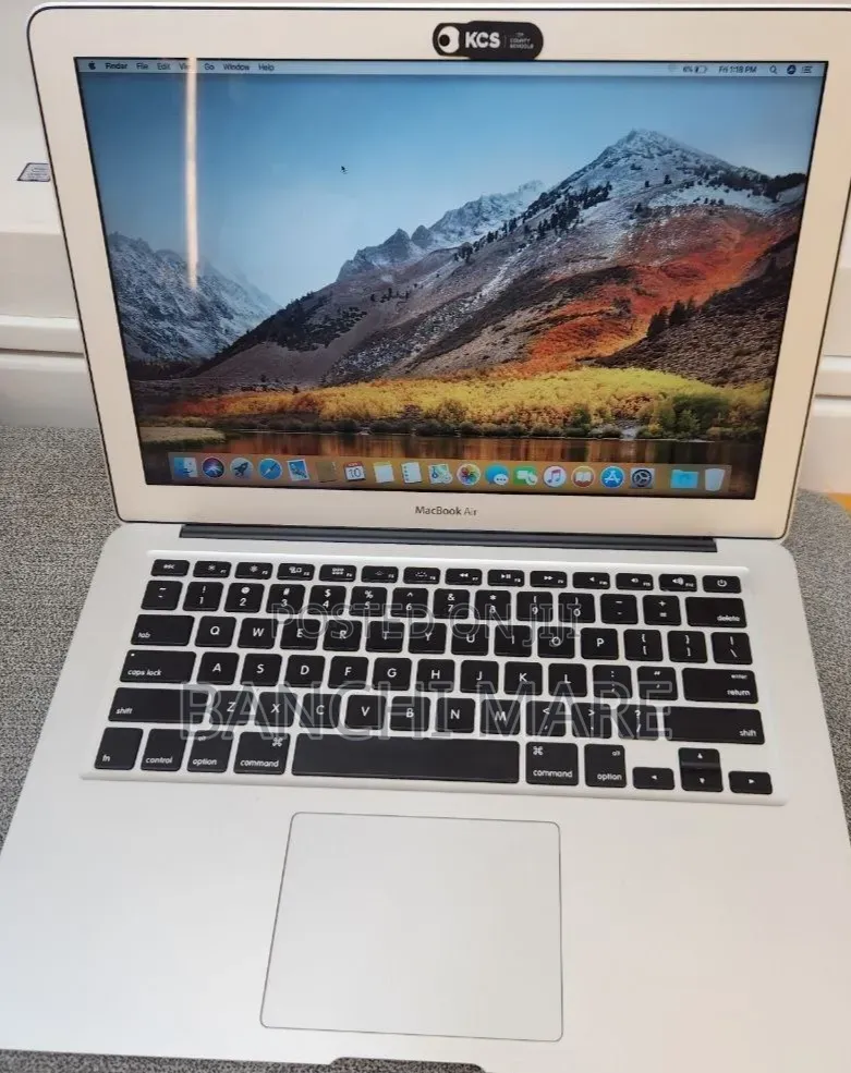 New Laptop Apple MacBook Air 2017 8GB Intel Core i5 SSD 256GB