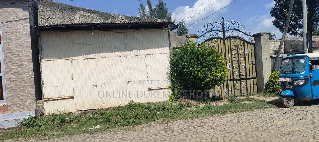 Furnished 9bdrm House in Bishoftu Dukem, Oromia-Finfinne for sale