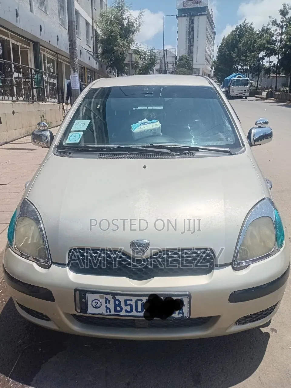 Toyota Vitz 2004