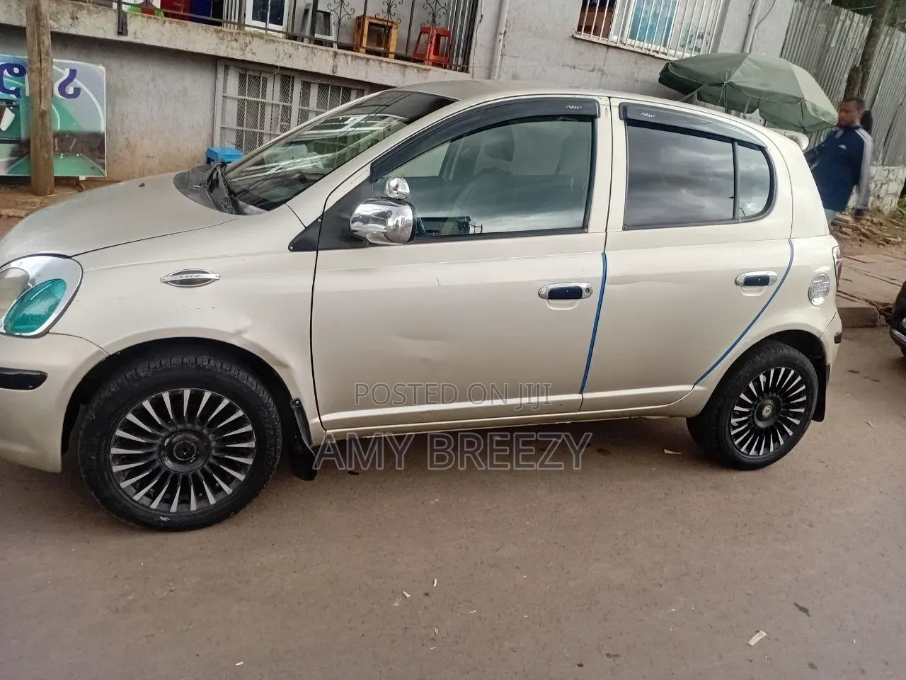Toyota Vitz 2004