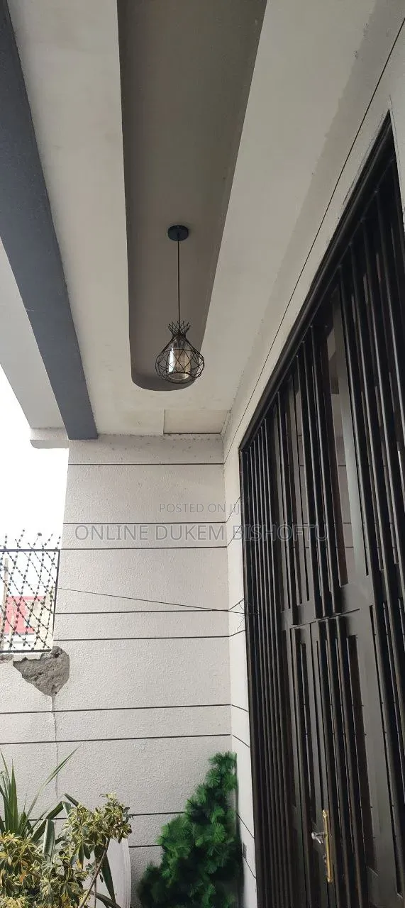 Furnished 8bdrm House in Bishoftu Dukem, Oromia-Finfinne for sale