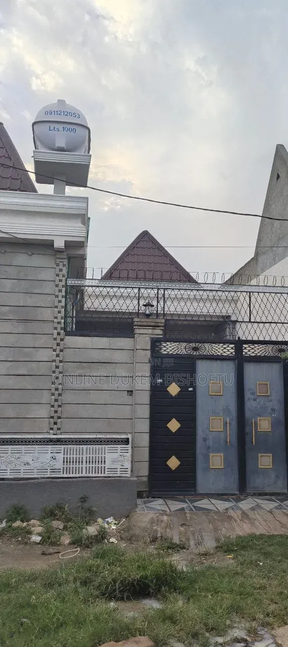 Furnished 7bdrm Villa in Bishoftu Dukem, Oromia-Finfinne for sale