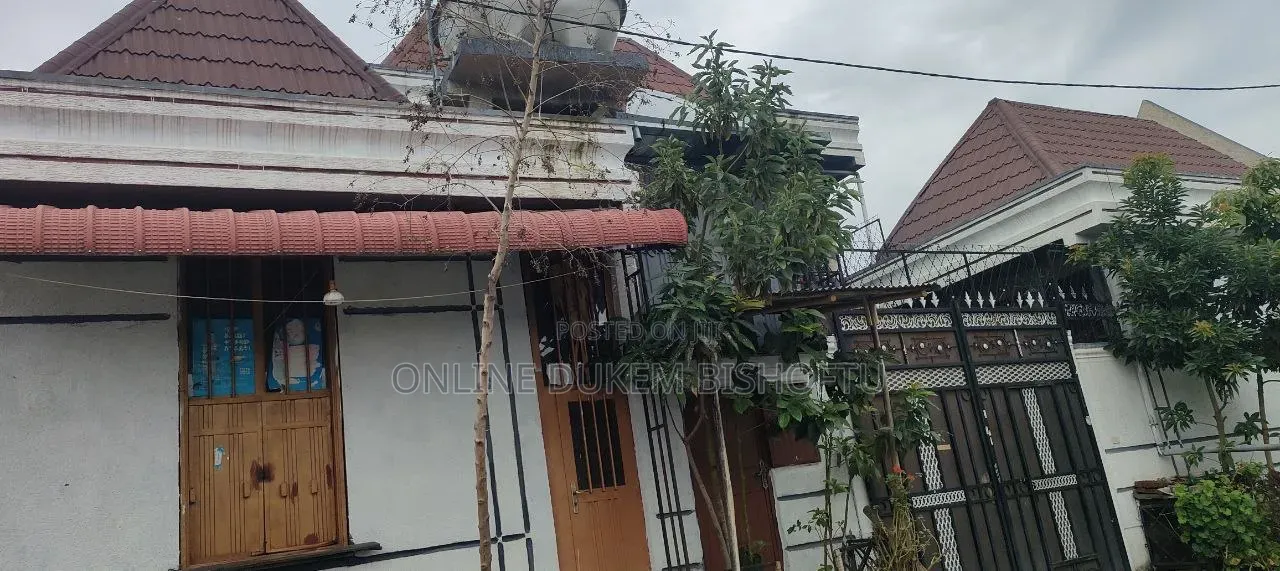Furnished 10bdrm Villa in Bishoftu Dukem, Oromia-Finfinne for sale