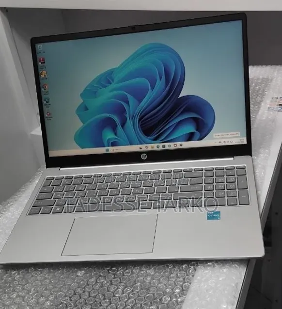 New Laptop HP Stream Notebook 8GB Intel Core i3 SSD 256GB
