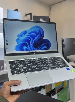 New Laptop HP ProBook 450 G8 16GB Intel Core i5 SSD 512GB