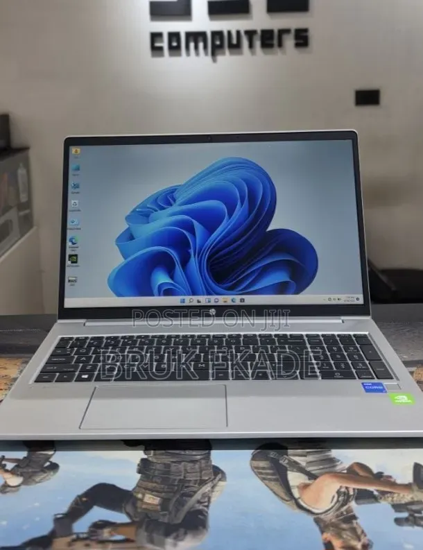 New Laptop HP ProBook 450 G8 16GB Intel Core i5 SSD 512GB