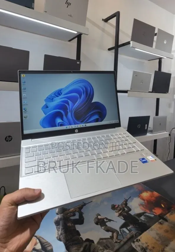 New Laptop HP Pavilion 15 16GB Intel Core i7 SSD 512GB