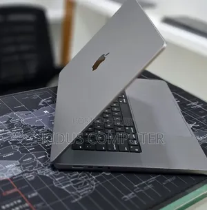New Laptop Apple MacBook Pro 2021 M1 Max 32GB Apple M1 SSD 512GB