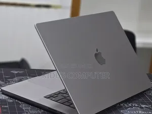 New Laptop Apple MacBook Pro 2021 M1 Max 32GB Apple M1 SSD 512GB
