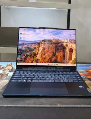 New Laptop Lenovo ThinkPad Yoga 16GB Intel Core Ultra 7 SSD 1T