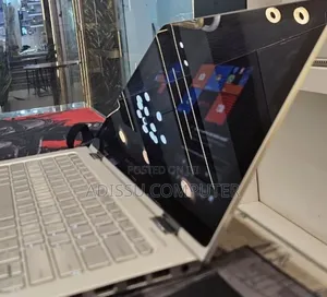New Laptop HP x360 310 G2 8GB Intel Core i5 SSD 256GB