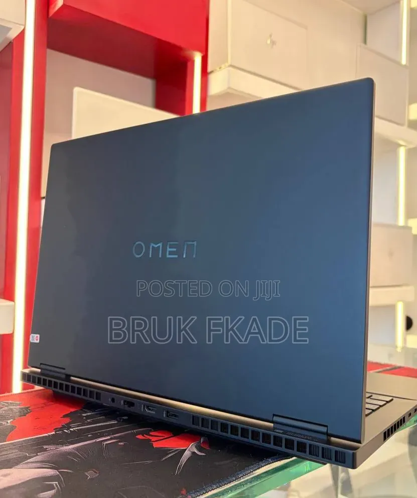 New Laptop HP Omen 16 16GB Intel Core i9 SSD 1T