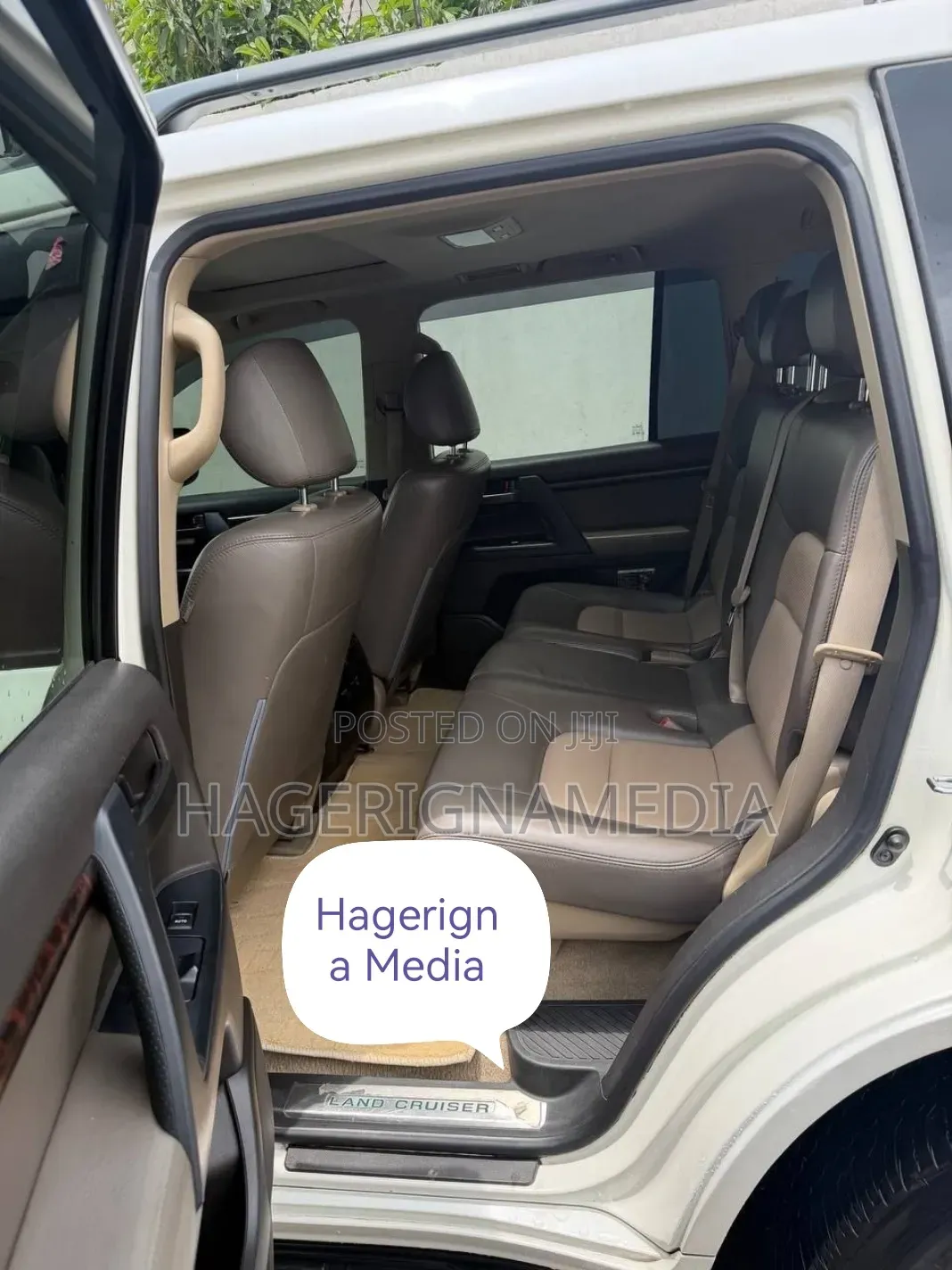 Toyota Land Cruiser 2010 White