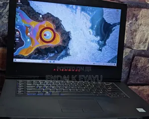 New Laptop Alienware 15 16GB Intel Core i7 SSD 512GB