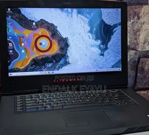 New Laptop Alienware 15 16GB Intel Core i7 SSD 512GB
