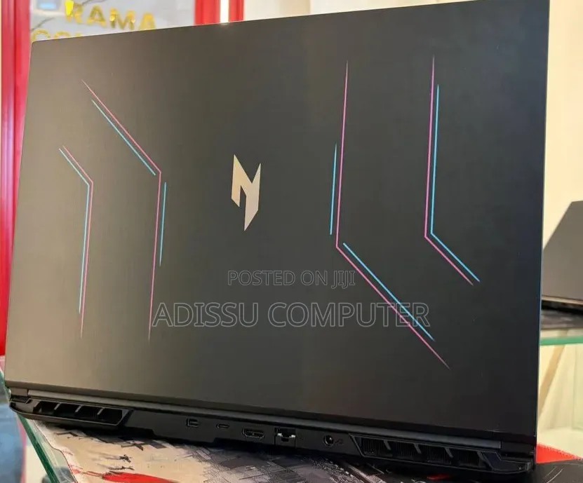 New Laptop Acer Predator Helios Neo 16 16GB Intel Core i7 SSD 1T