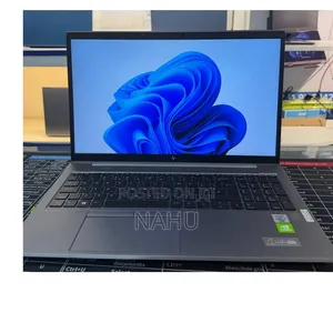 New Laptop HP ZBook 15 16GB Intel Core i7 SSD 512GB