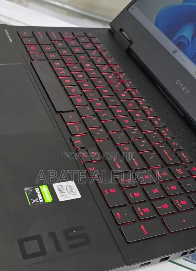 New Laptop HP Omen 15 16GB Intel Core i7 SSD 512GB