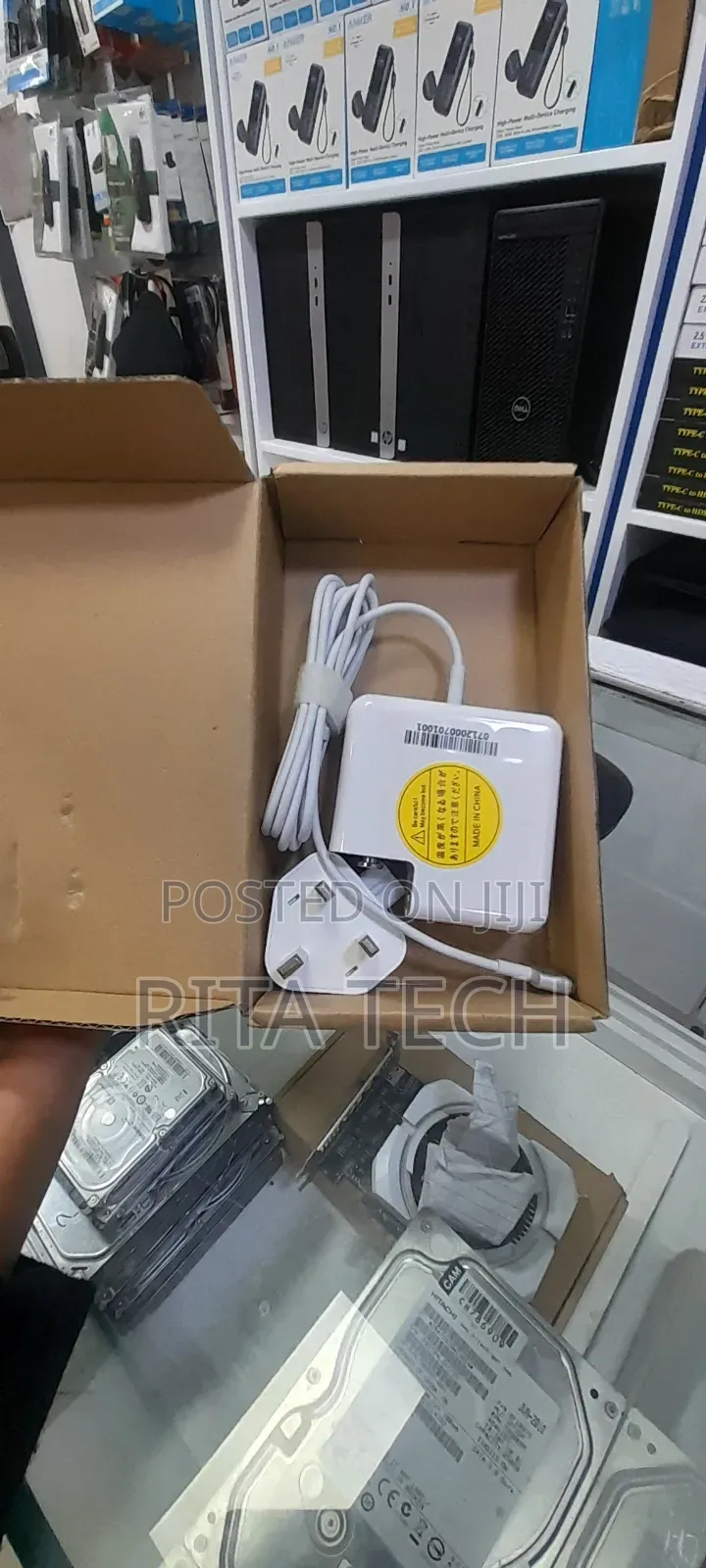 Mac T Type Charger