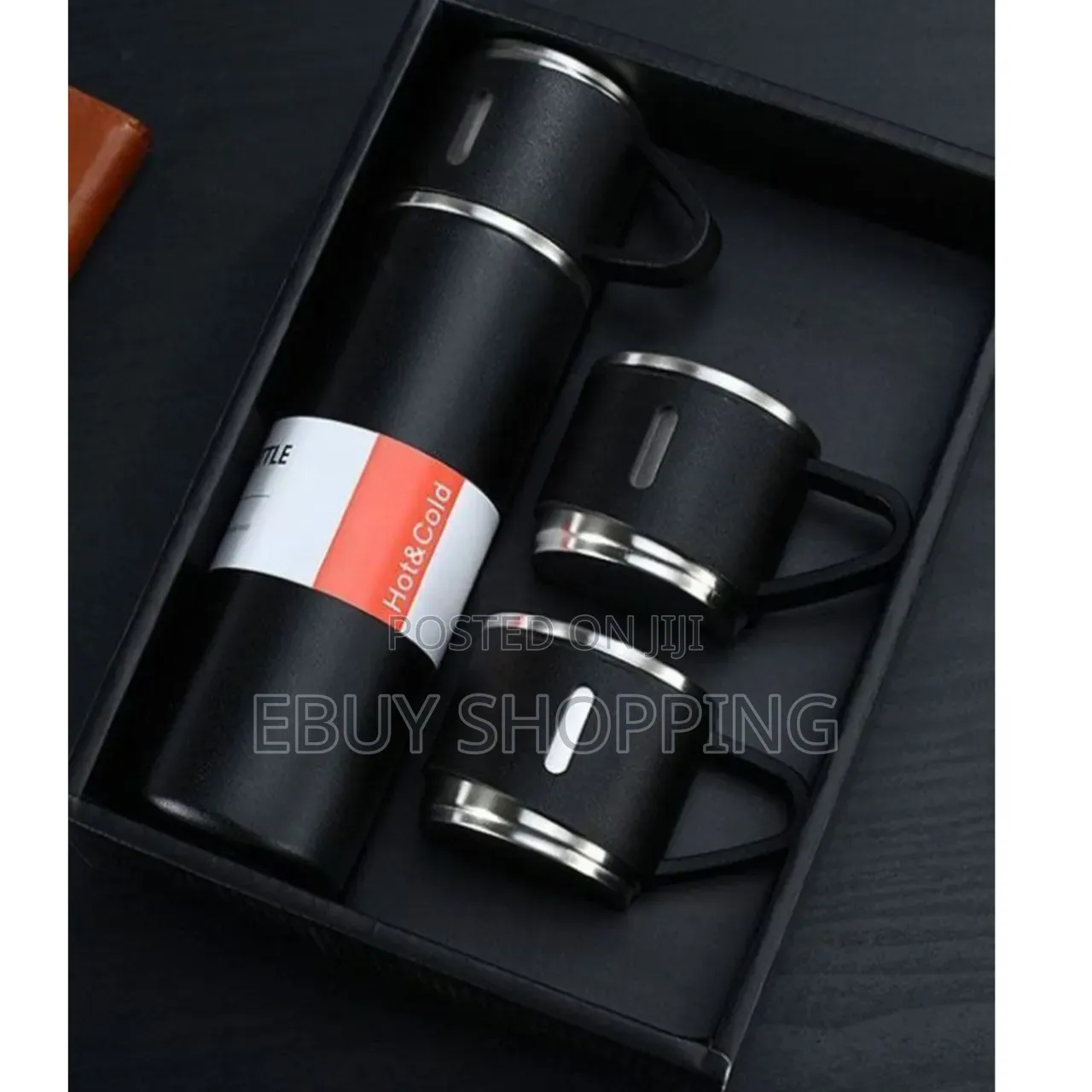 Thermos Set Combines Style and Strength With a Break-Resistant,