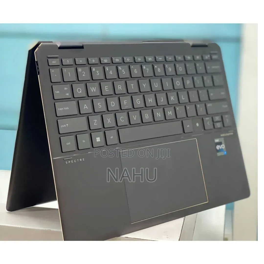 New Laptop HP Spectre 16GB Intel Core i7 SSD 1T