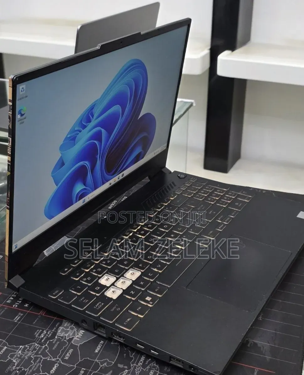 New Laptop Asus TUF Dash F15 16GB Intel Core i7 SSD 512GB